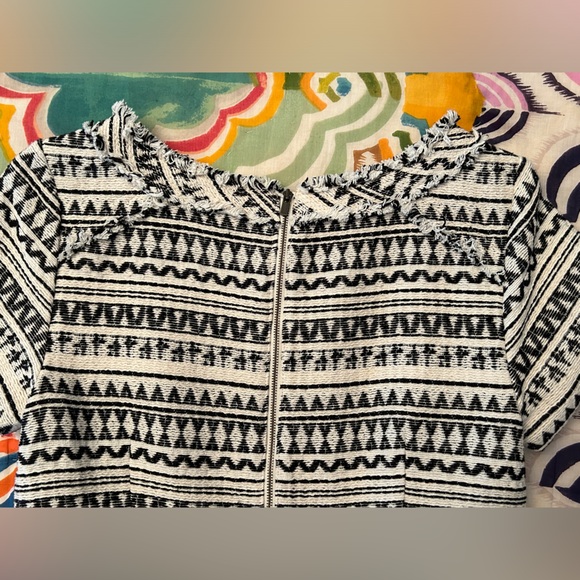 Banana Republic Jaquard Frayed Hem Dress (black and cream) Size 6 - Picture 6 of 7